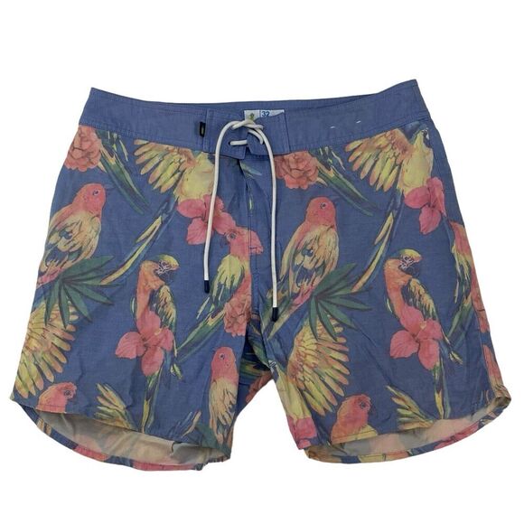 Chubbies Men’s Blue Multicolor Tropical Parrot Boardshorts Size 32 Stretch - Picture 1 of 7